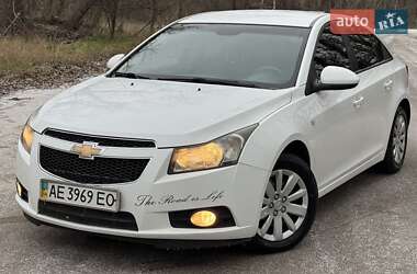 Седан Chevrolet Cruze 2011 в Днепре