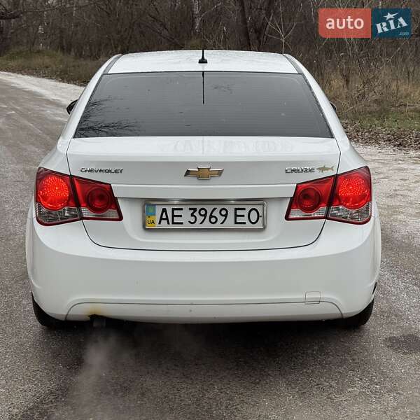Седан Chevrolet Cruze 2011 в Дніпрі