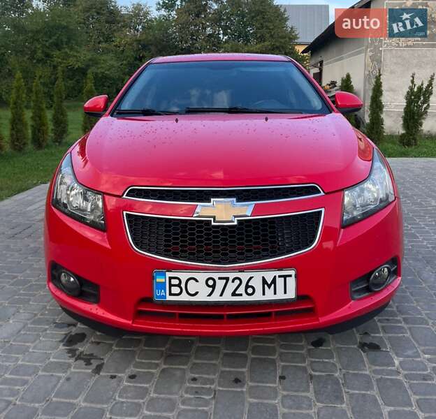 Седан Chevrolet Cruze 2010 в Дрогобичі