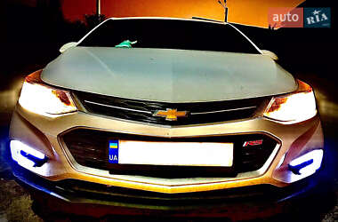 Хэтчбек Chevrolet Cruze 2017 в Харькове