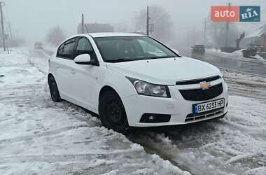 Хетчбек Chevrolet Cruze 2011 в Чернівцях