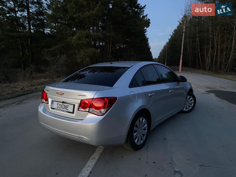 Седан Chevrolet Cruze 2012 в Славуте
