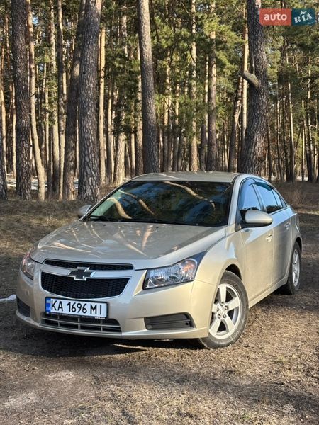 Седан Chevrolet Cruze 2014 в Чернигове
