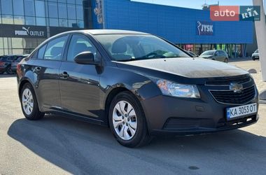 Седан Chevrolet Cruze 2015 в Киеве