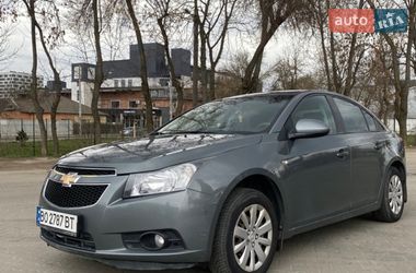 Седан Chevrolet Cruze 2011 в Львові
