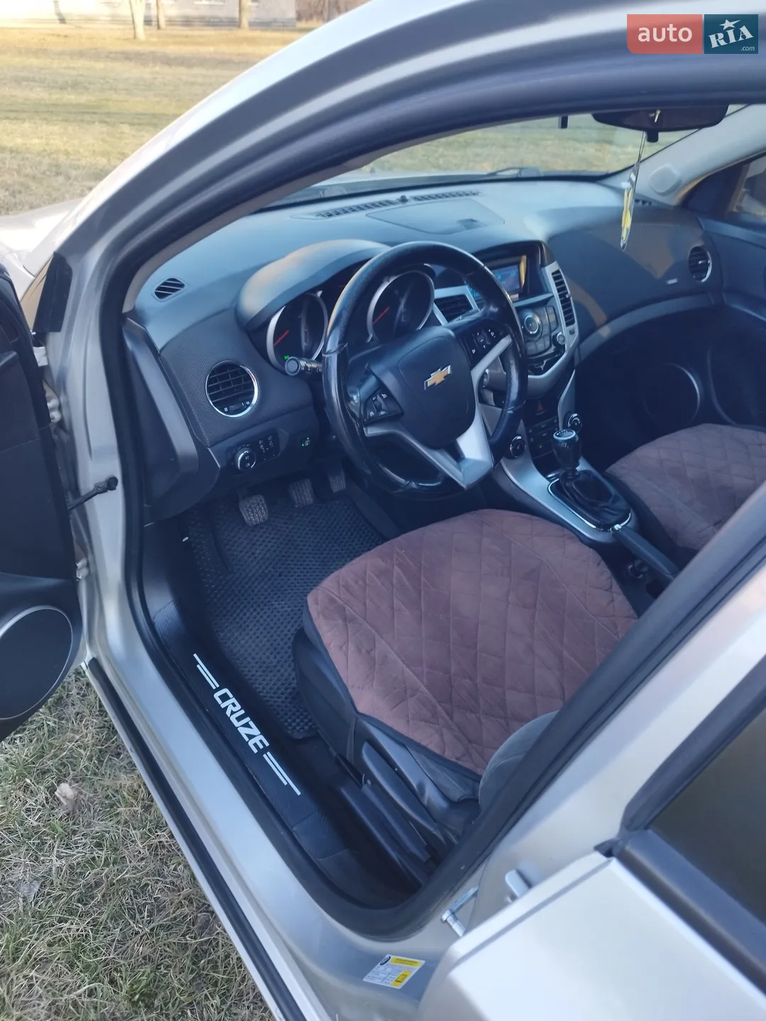 2011 Chevrolet Cruze - мініатюра 18