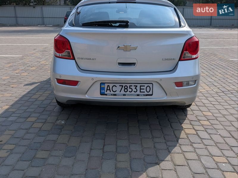 Хэтчбек Chevrolet Cruze 2012 в Луцке
