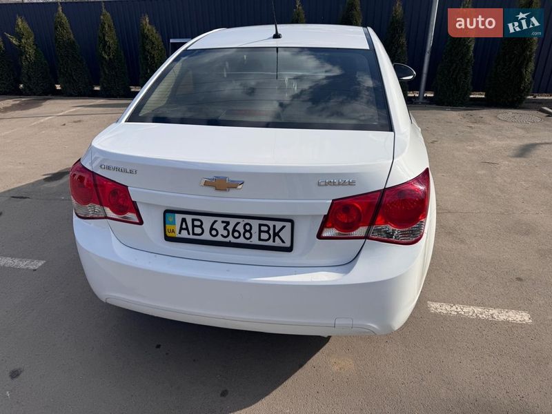 Седан Chevrolet Cruze 2011 в Виннице