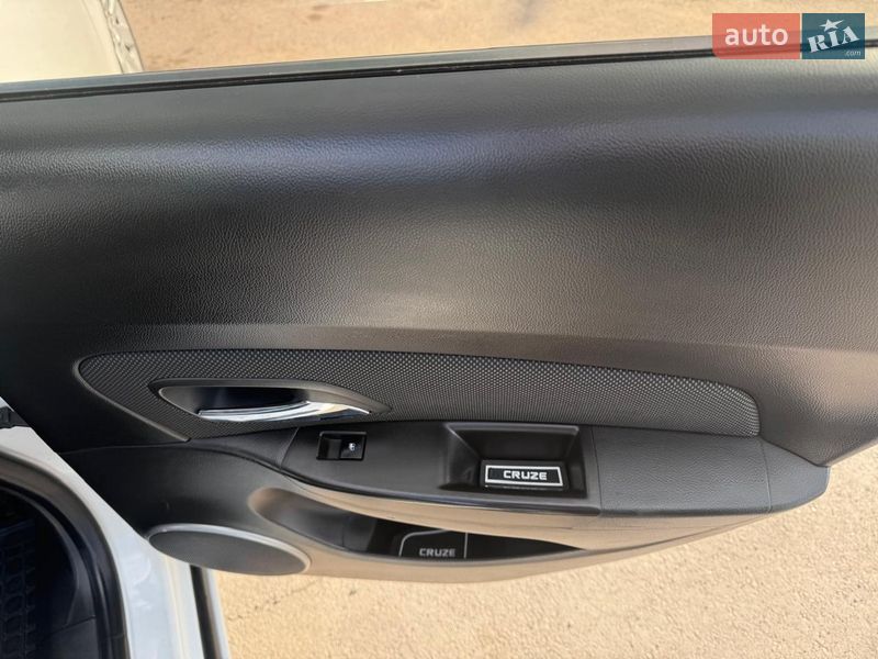 Седан Chevrolet Cruze 2011 в Виннице