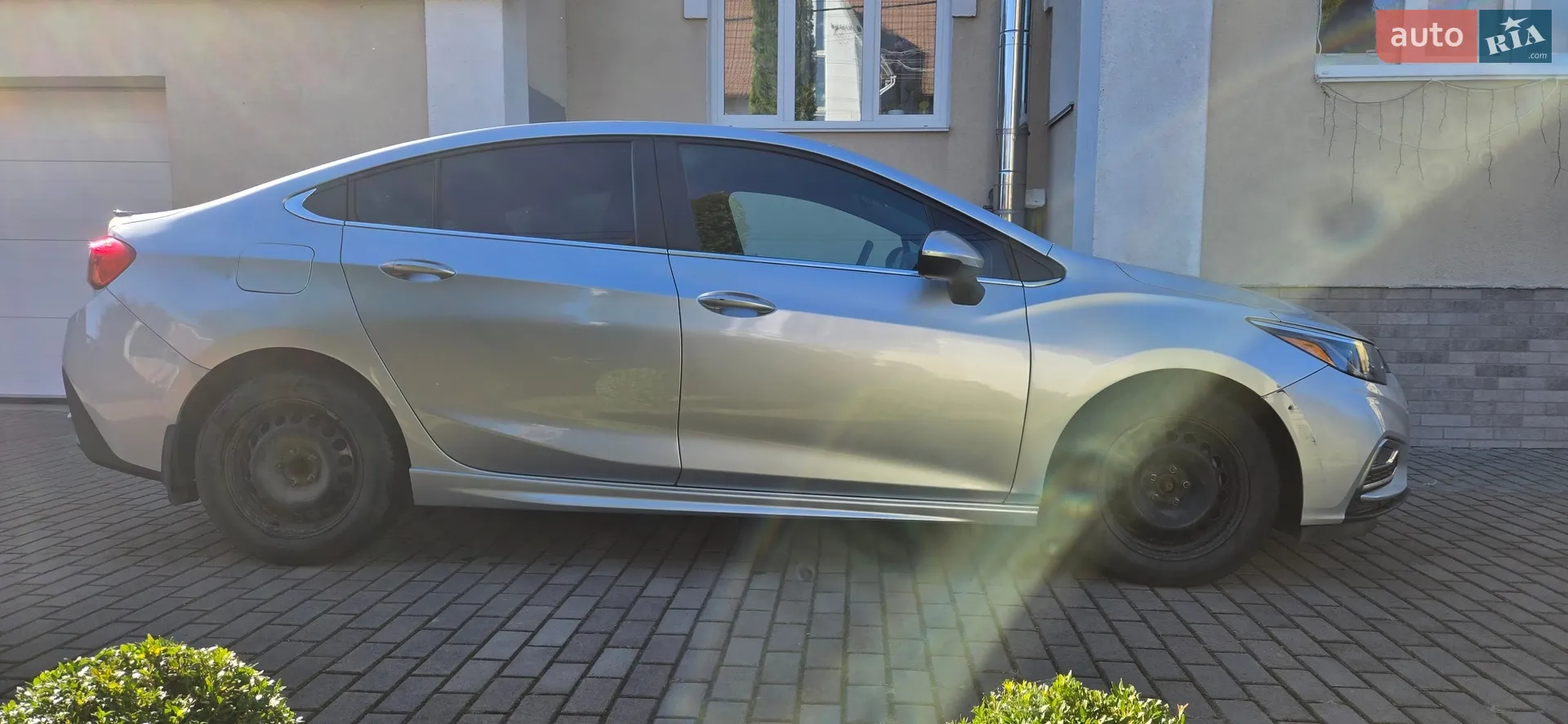 2017 Chevrolet Cruze - мініатюра 12