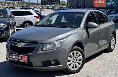 Седан Chevrolet Cruze 2011 в Львові