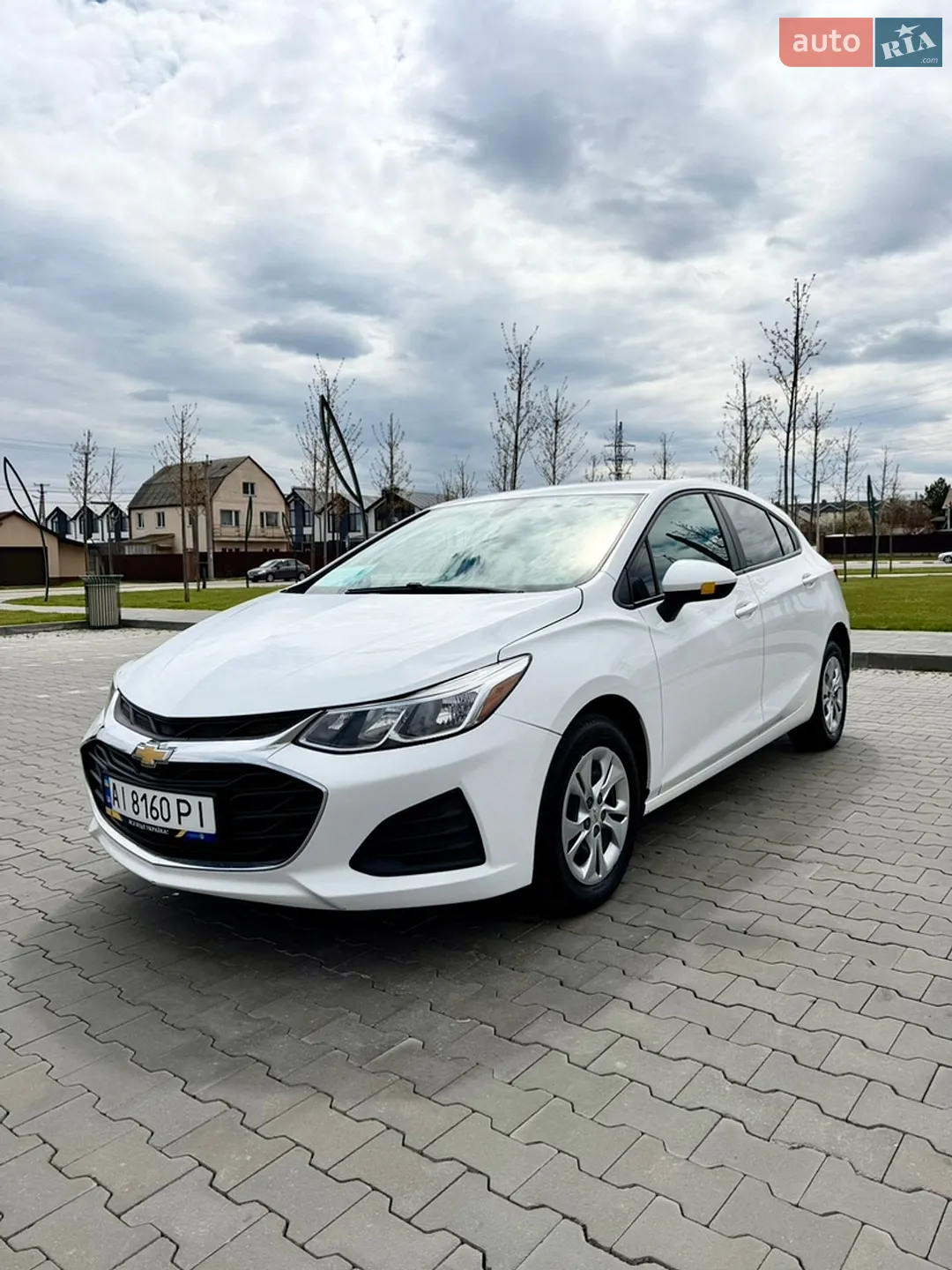 2019 Chevrolet Cruze - фото 1