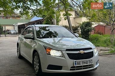 Седан Chevrolet Cruze 2011 в Кривом Роге