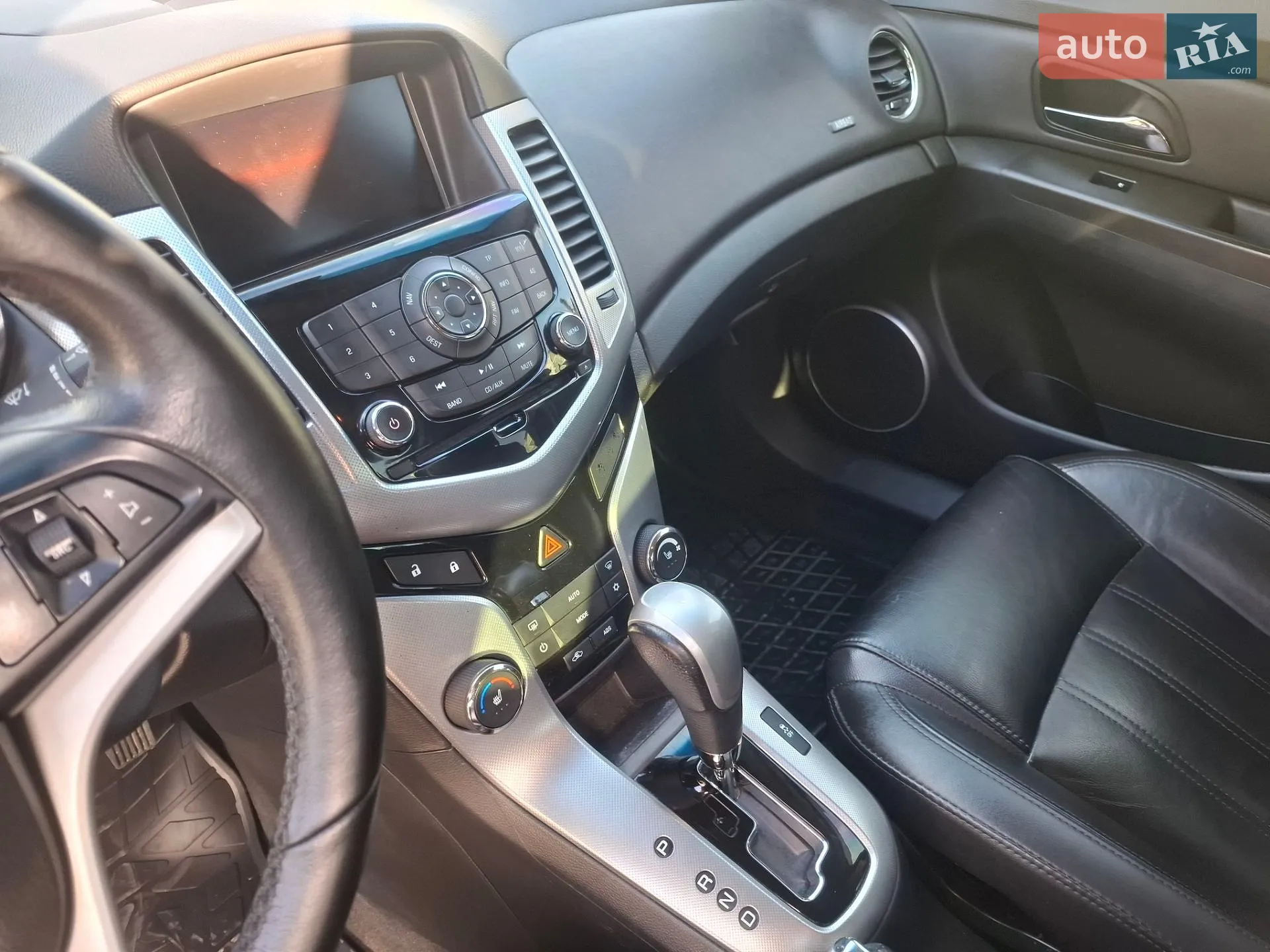 2011 Chevrolet Cruze - мініатюра 17