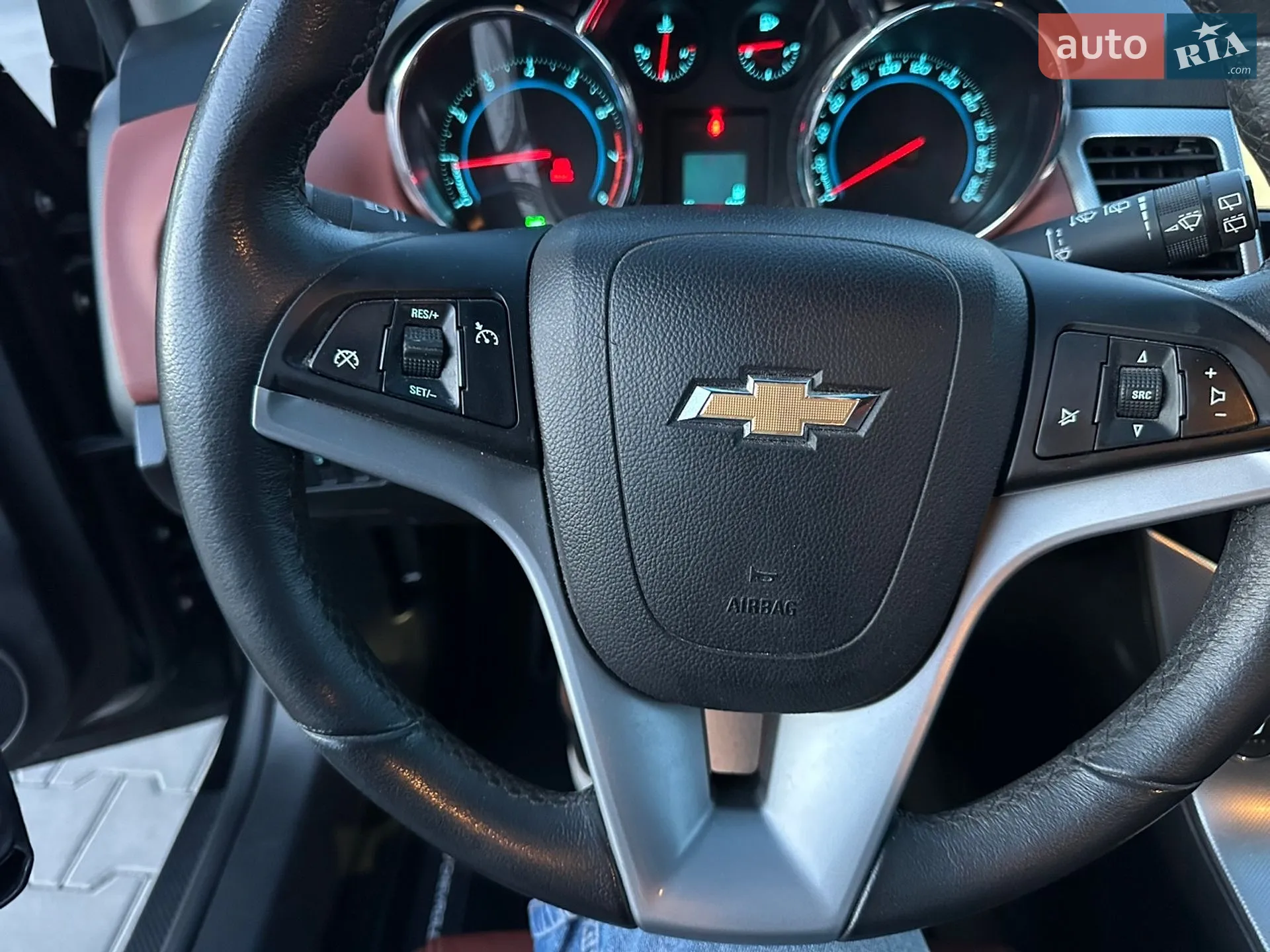 2011 Chevrolet Cruze - мініатюра 30