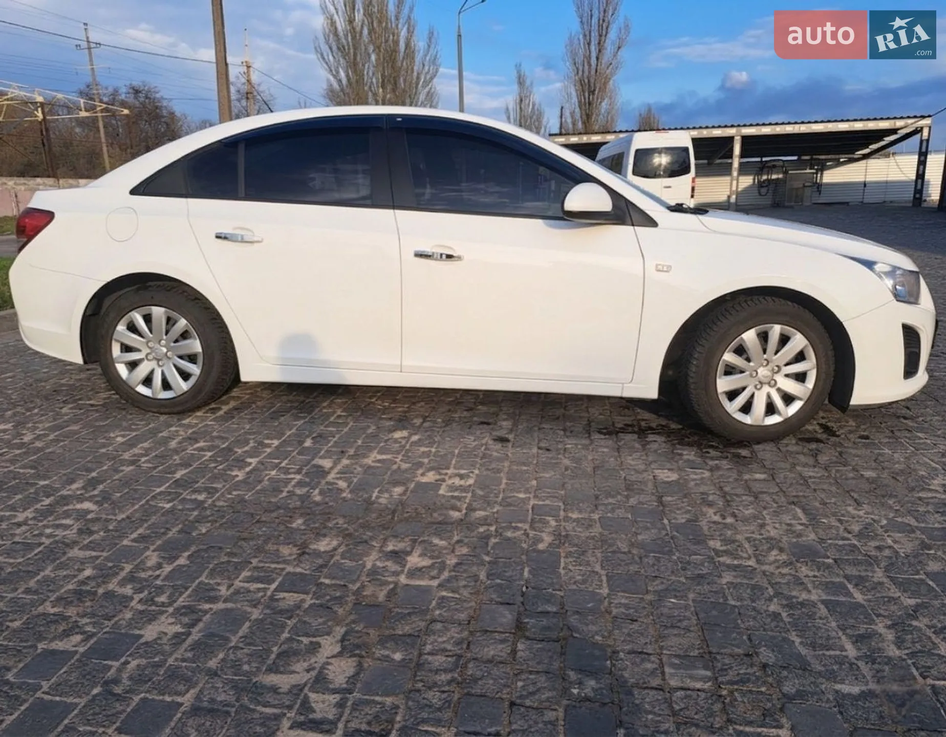 2012 Chevrolet Cruze - мініатюра 3