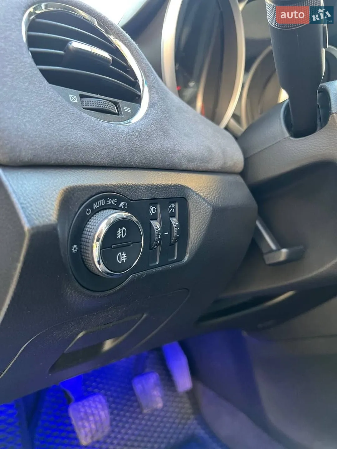 2012 Chevrolet Cruze - мініатюра 17