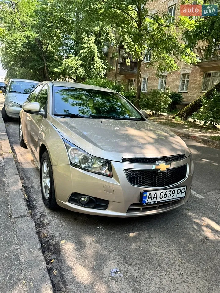 2011 Chevrolet Cruze - мініатюра 13