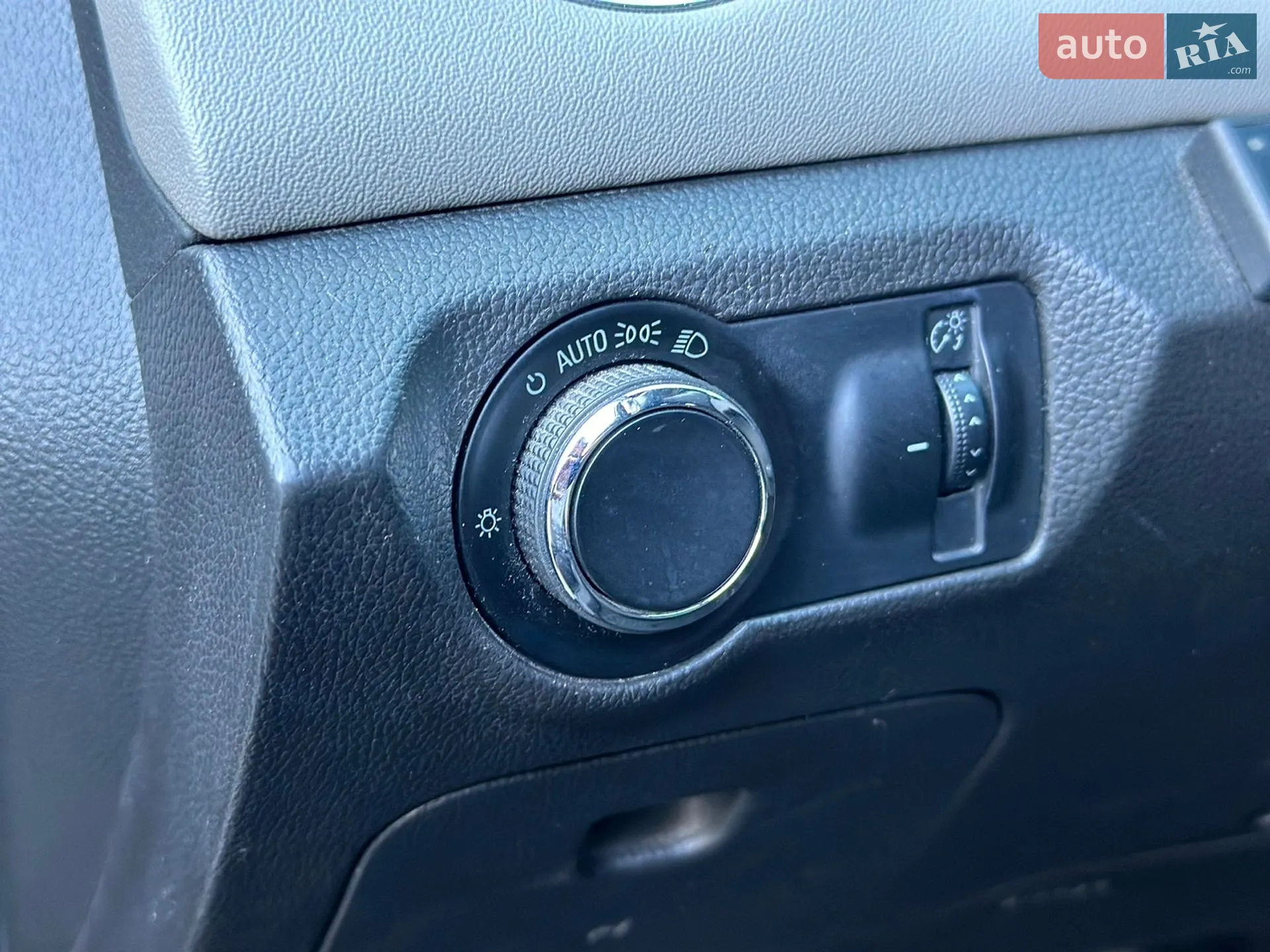 2013 Chevrolet Cruze - мініатюра 20