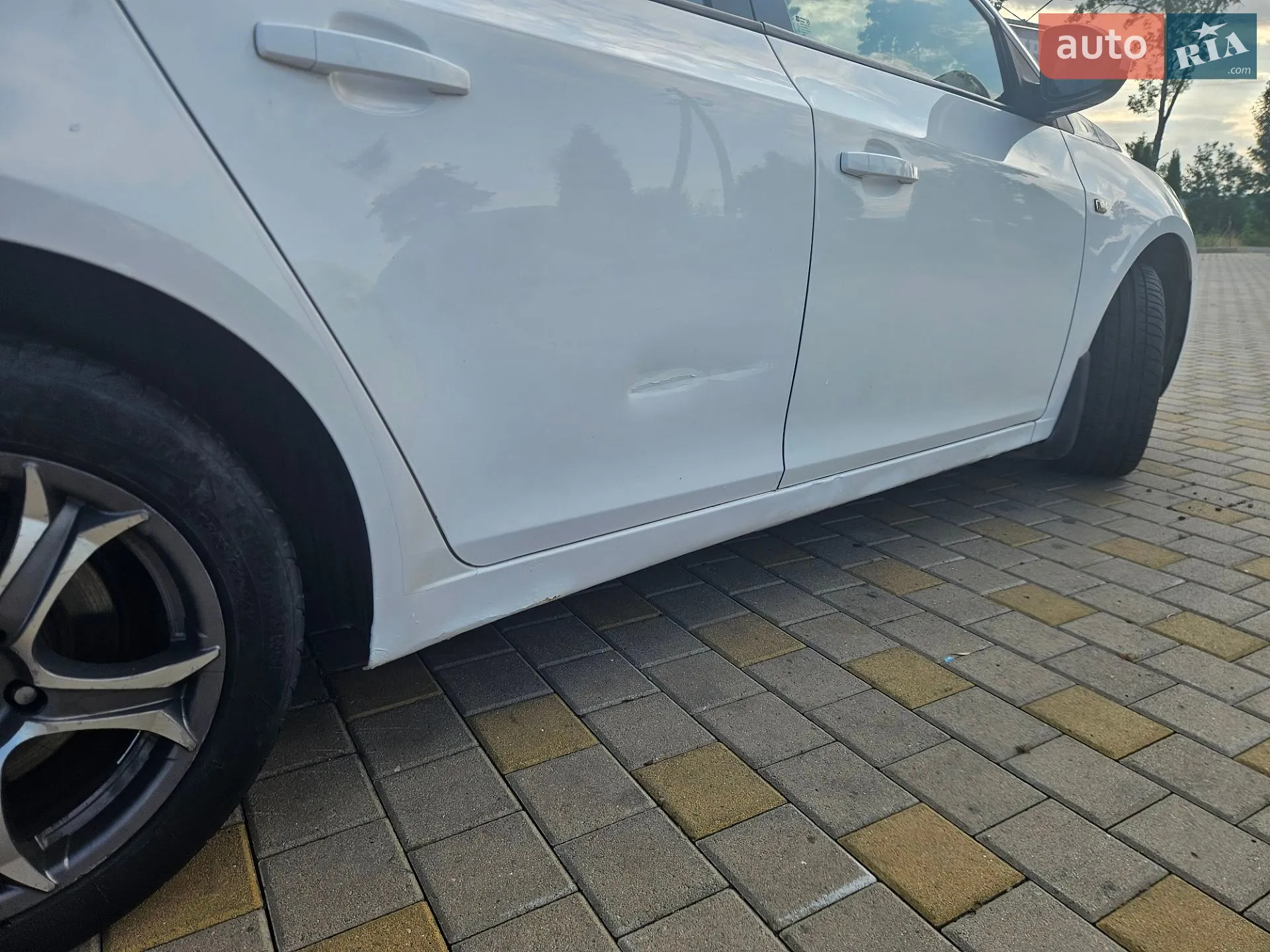 2010 Chevrolet Cruze - мініатюра 15