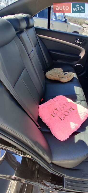 Седан Chevrolet Epica 2008 в Бершаді