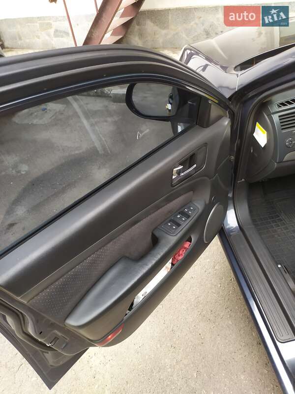 Седан Chevrolet Epica 2008 в Каменском