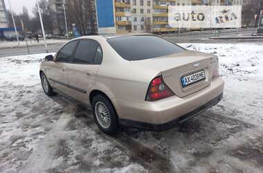 Седан Chevrolet Epica 2004 в Харкові
