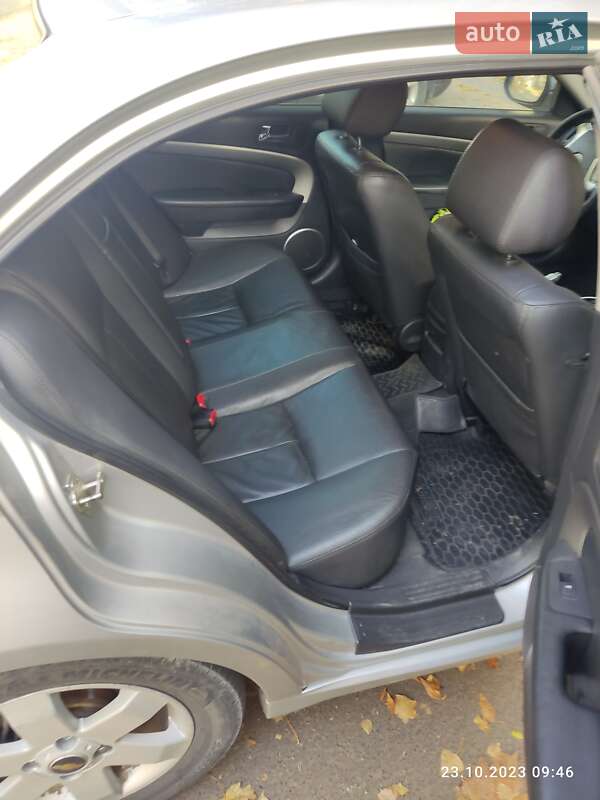 Седан Chevrolet Epica 2007 в Веселиновому