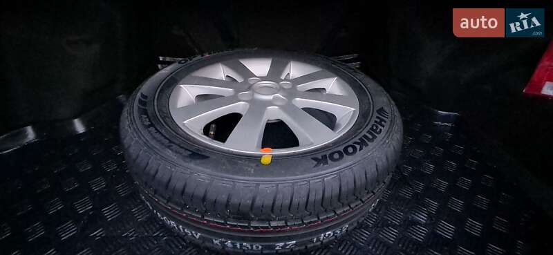 Седан Chevrolet Epica 2010 в Киеве