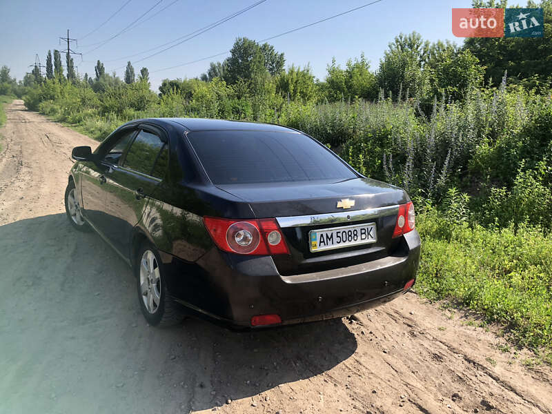 Седан Chevrolet Epica 2007 в Житомирі