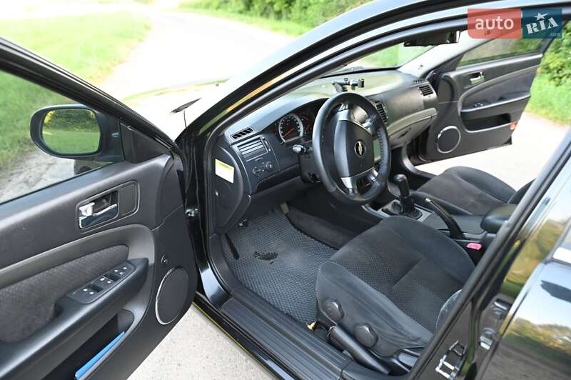 Седан Chevrolet Epica 2009 в Харкові