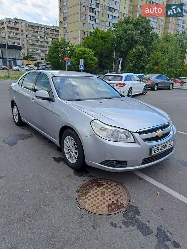 Седан Chevrolet Epica 2008 в Киеве