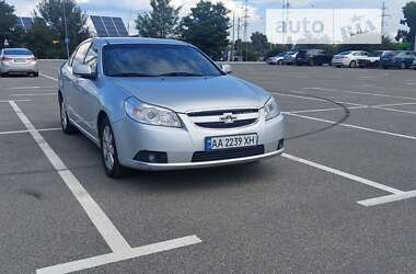 Седан Chevrolet Epica 2011 в Києві