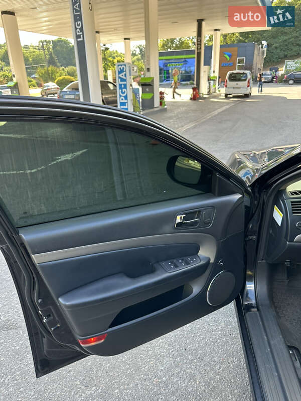 Седан Chevrolet Epica 2009 в Полтаві