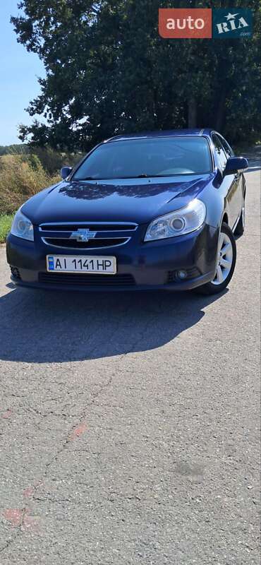 Седан Chevrolet Epica 2010 в Киеве