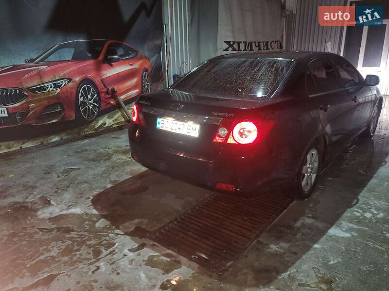Седан Chevrolet Epica 2008 в Львове