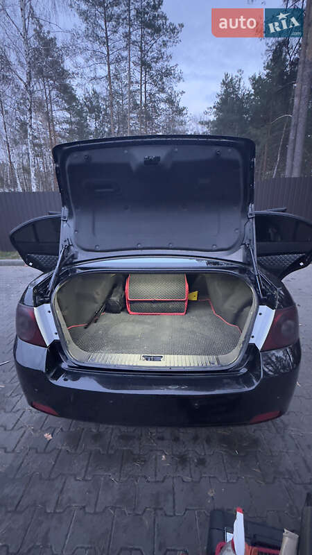 Седан Chevrolet Epica 2007 в Буче