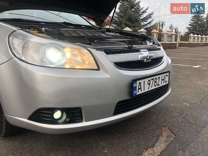 Седан Chevrolet Epica 2007 в Фастові