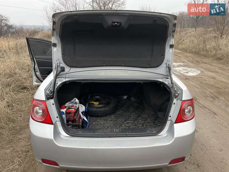 Седан Chevrolet Epica 2007 в Харкові