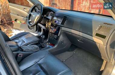 Седан Chevrolet Epica 2006 в 
