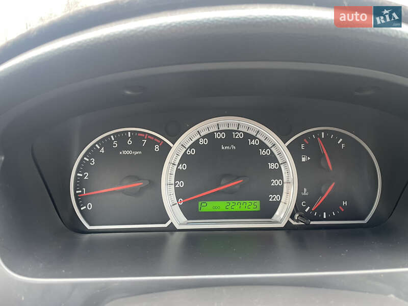 Седан Chevrolet Epica 2007 в Хмельницькому
