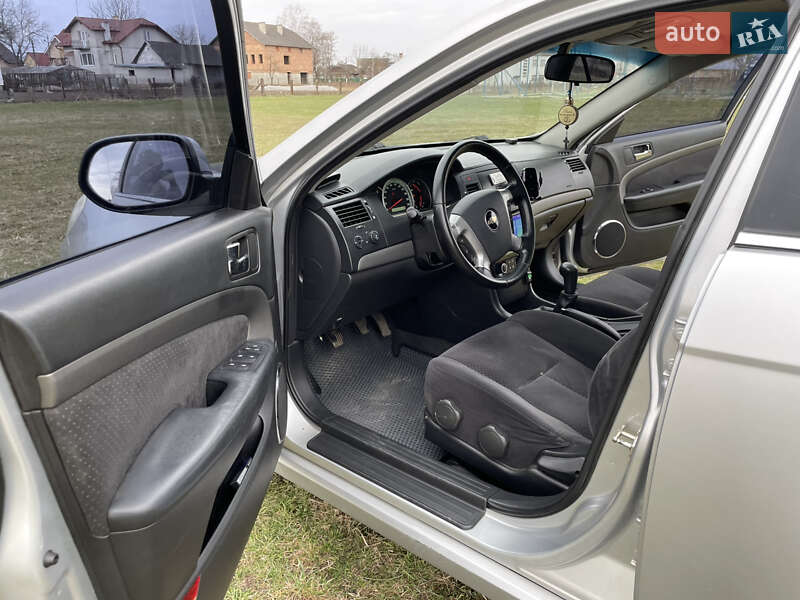 Седан Chevrolet Epica 2007 в Івано-Франківську