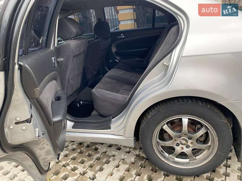 Седан Chevrolet Epica 2007 в Тульчине