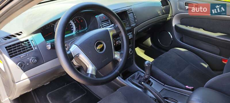 Седан Chevrolet Epica 2009 в Львове