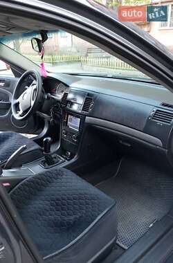 Седан Chevrolet Epica 2007 в 