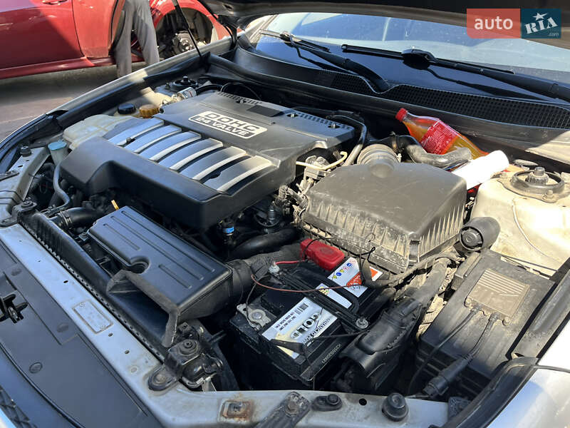 Седан Chevrolet Epica 2011 в Києві