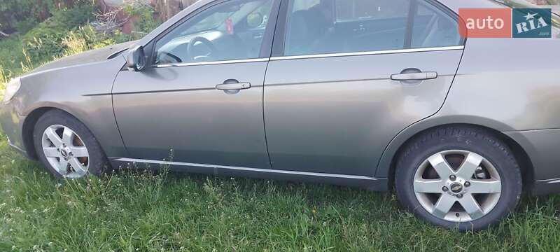 Седан Chevrolet Epica 2008 в Бахмаче