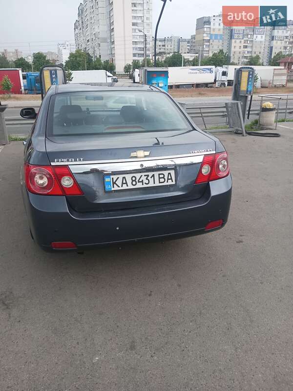 Седан Chevrolet Epica 2008 в Киеве