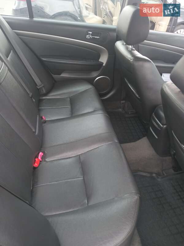 Седан Chevrolet Epica 2008 в Киеве