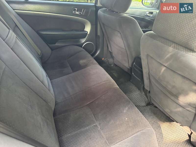 Седан Chevrolet Epica 2008 в Киеве